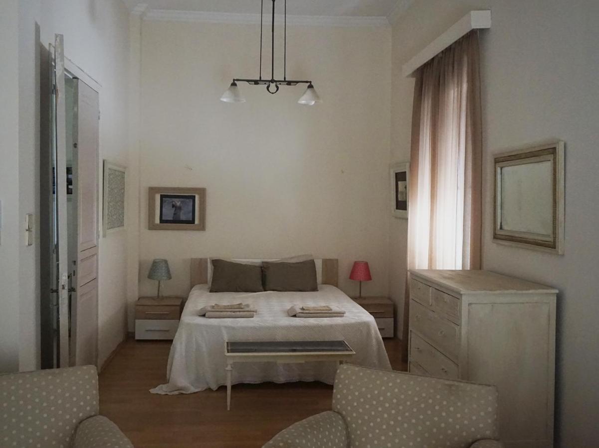 Independent Entrance Apt - 130M2 - Garden - Private Parking Apartman Athén Kültér fotó